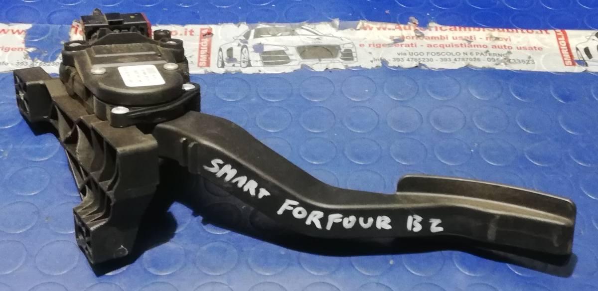 PEDALE ACCELERATORE SMART FORFOUR 1.1 W454 A4543000304<br /><br /><br />