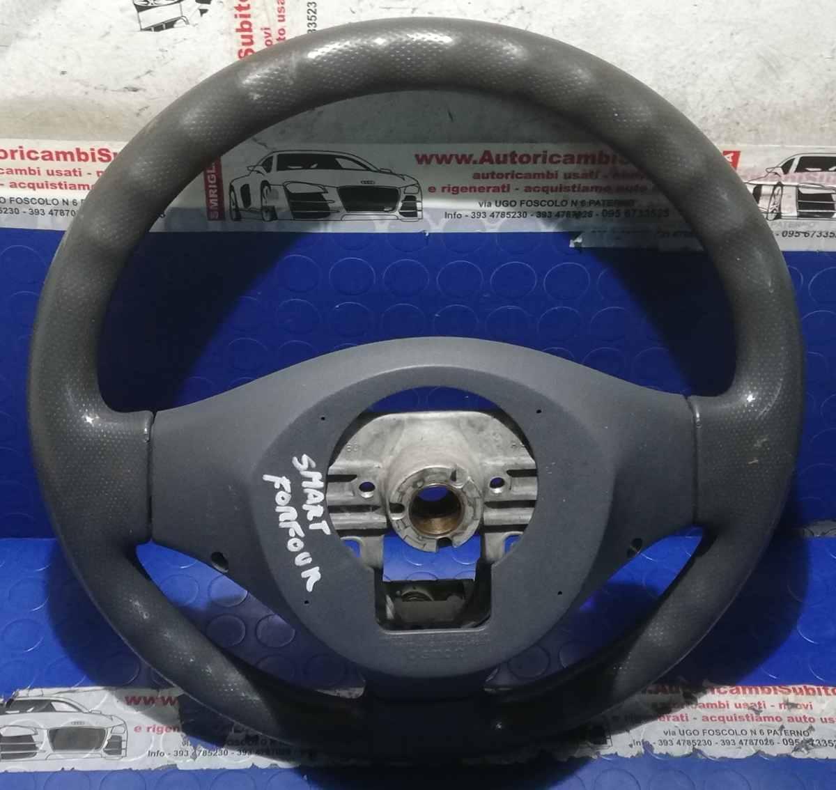 VOLANTE SMART FORFOUR 1.1 W454 A4544600403C96A<br /><br /><br />