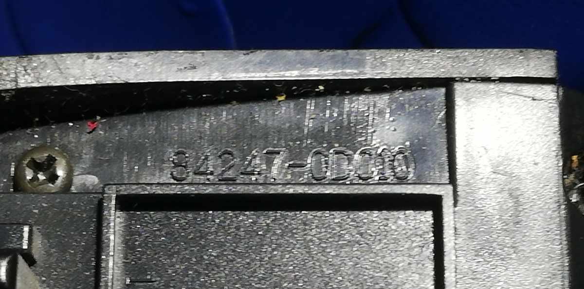 COMANDI AUTORADIO TOYOTA YARIS 2004 1.0 BZ 842470D010<br />