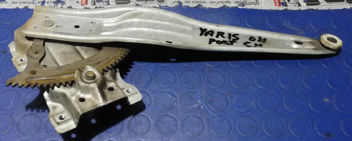 ALZACRISTALLO POST SX TOYOTA YARIS 2004 1.0 BZ 698400D020<br /><br /><br />