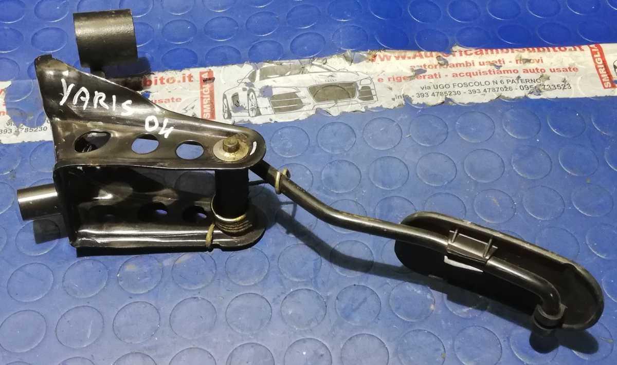 PEDALE ACCELERATORE TOYOTA YARIS 2004 1.0 BZ YARIS009<br /><br /><br />