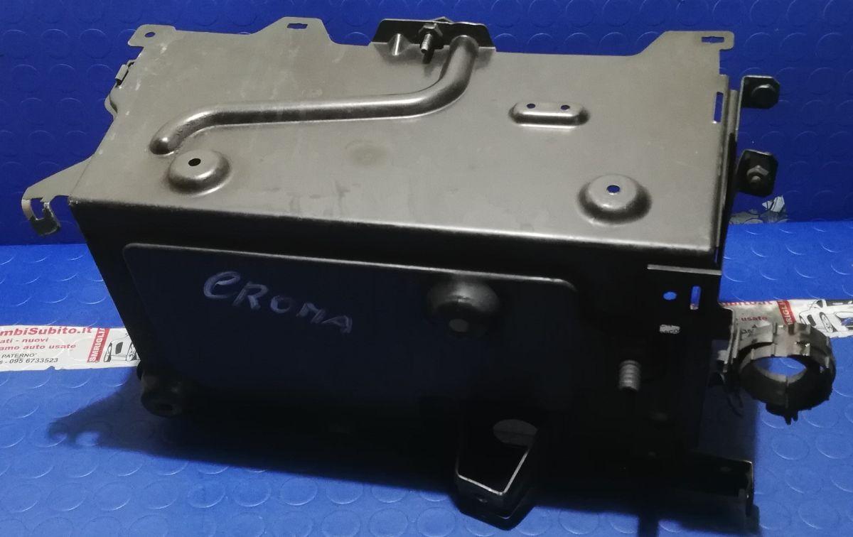 PORTABATTERIA FIAT CROMA 2006 2.4 JTD CROMA010<br /><br /><br />
