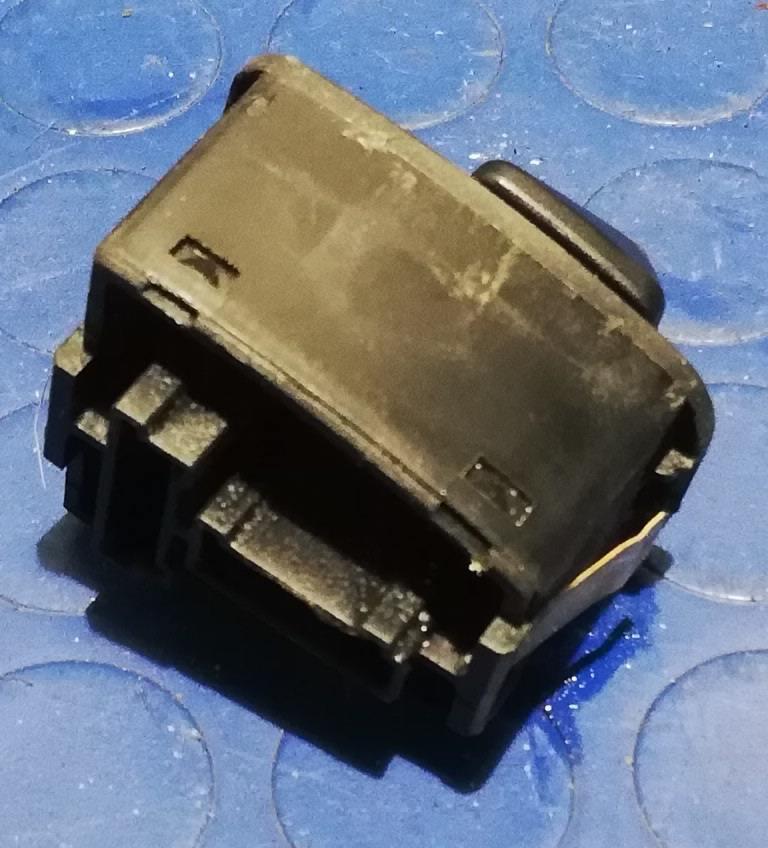 COMANDI SPECCHIETTI BMW SERIE 3 320 E46 2000 61318373<br /><br /><br />