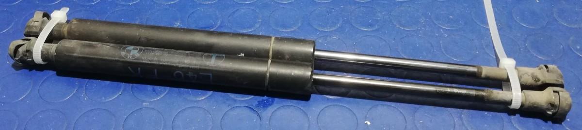 PISTONCINI COFANO ANT BMW SERIE 3 320 E46 2000 51238202688<br /><br />