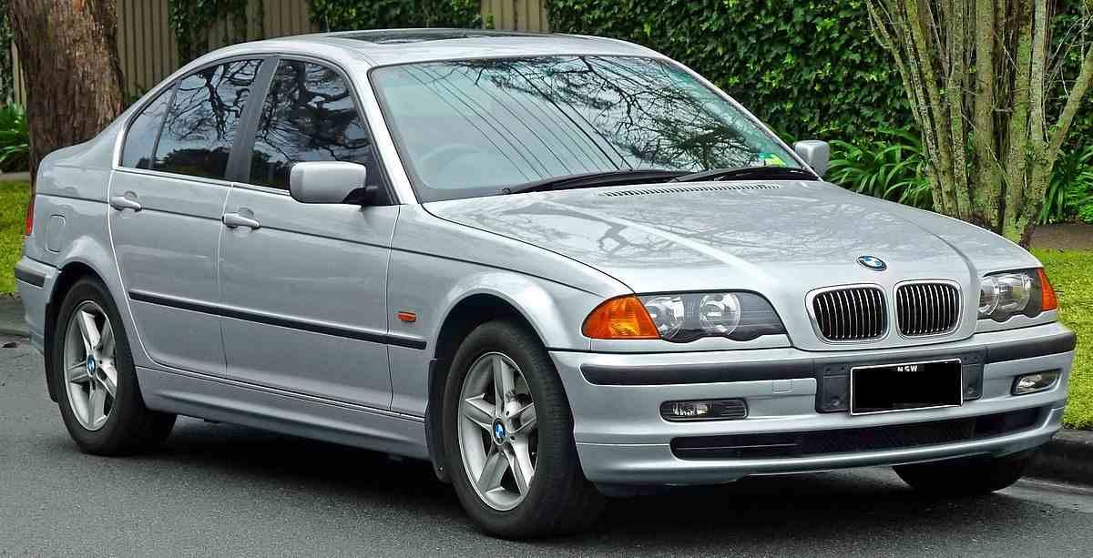 SPECCHIETTO INTERNO BMW SERIE 3 320 E46 2000 51161928939<br /><br /><br />