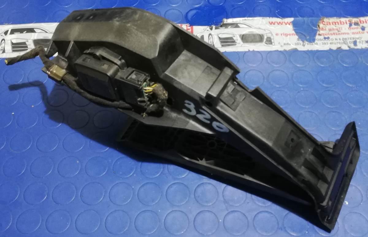 PEDALE ACCELERATORE BMW SERIE 3 320 E46 2000 35411158660<br /><br /><br />