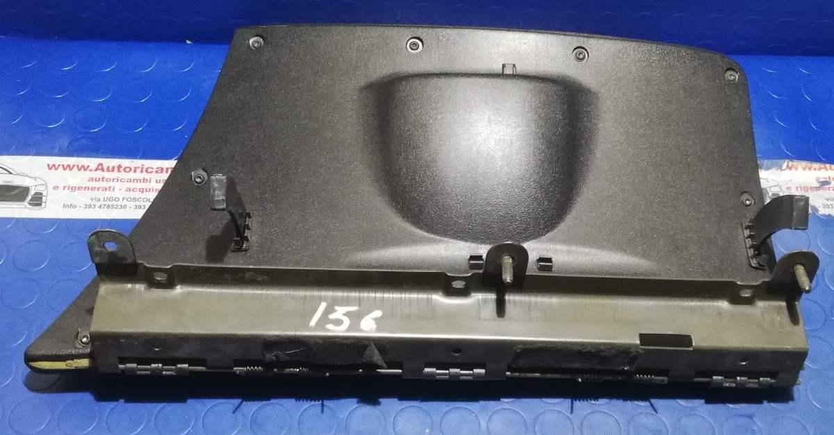 PORTAOGGETTI ALFA ROMEO 156 1.9 JTD 156016340<br /><br /><br />