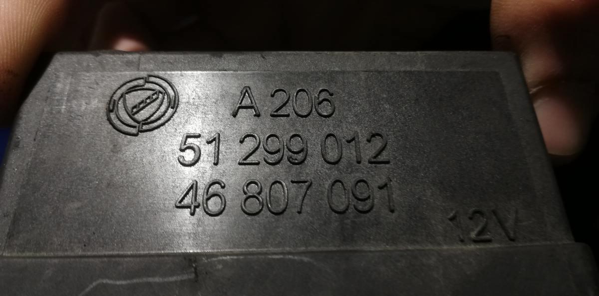 CENTRALINA CANDELETTE FIAT IDEA 1.9 MJT 2006 51299012<br /><br /><br />