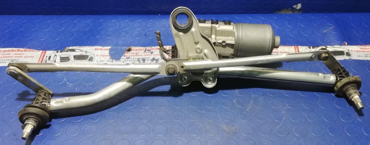 MOTORINO TERGICRISTALLO BMW SERIE 3 E46 2000 0390241712<br /><br /><br />