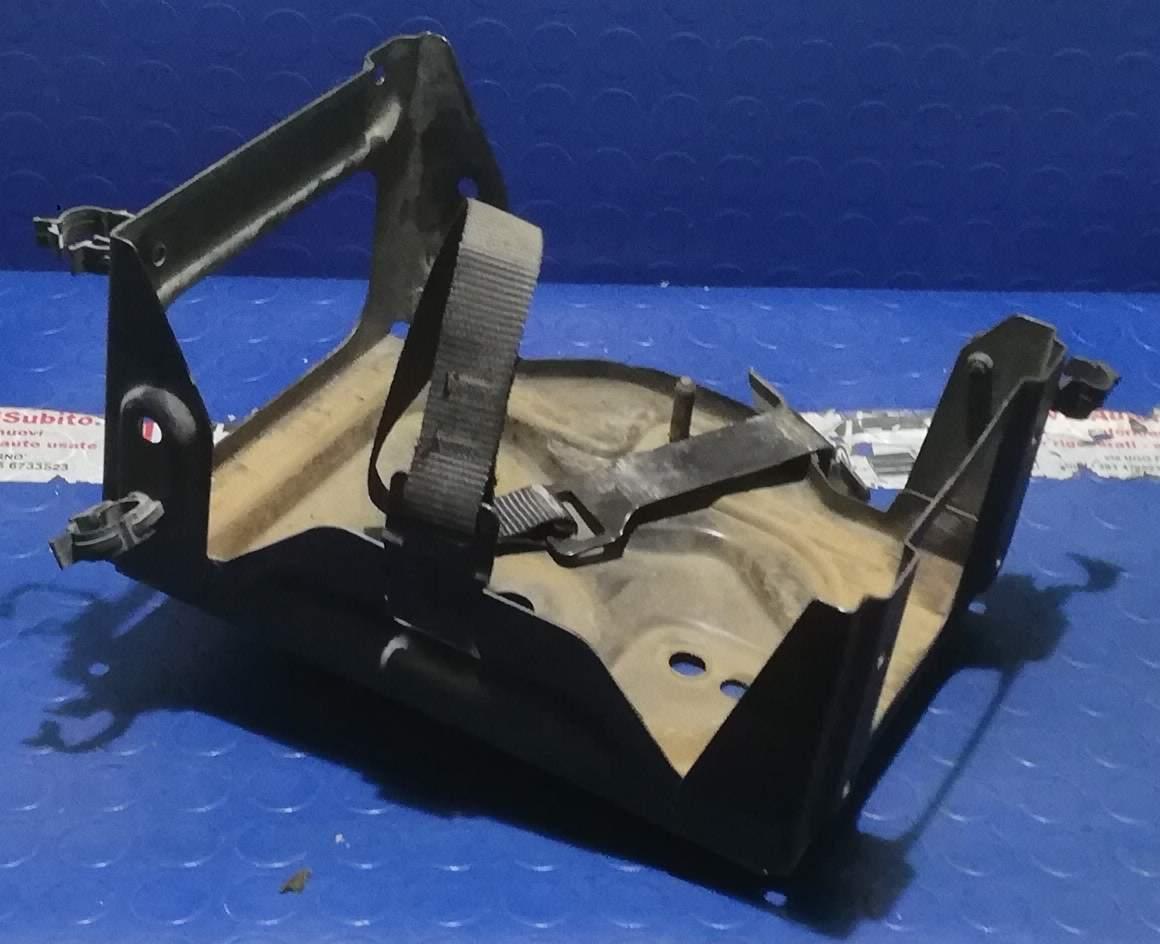 PORTABATTERIA FIAT IDEA 1.9 MJT 2006 IDEA111<br /><br /><br />