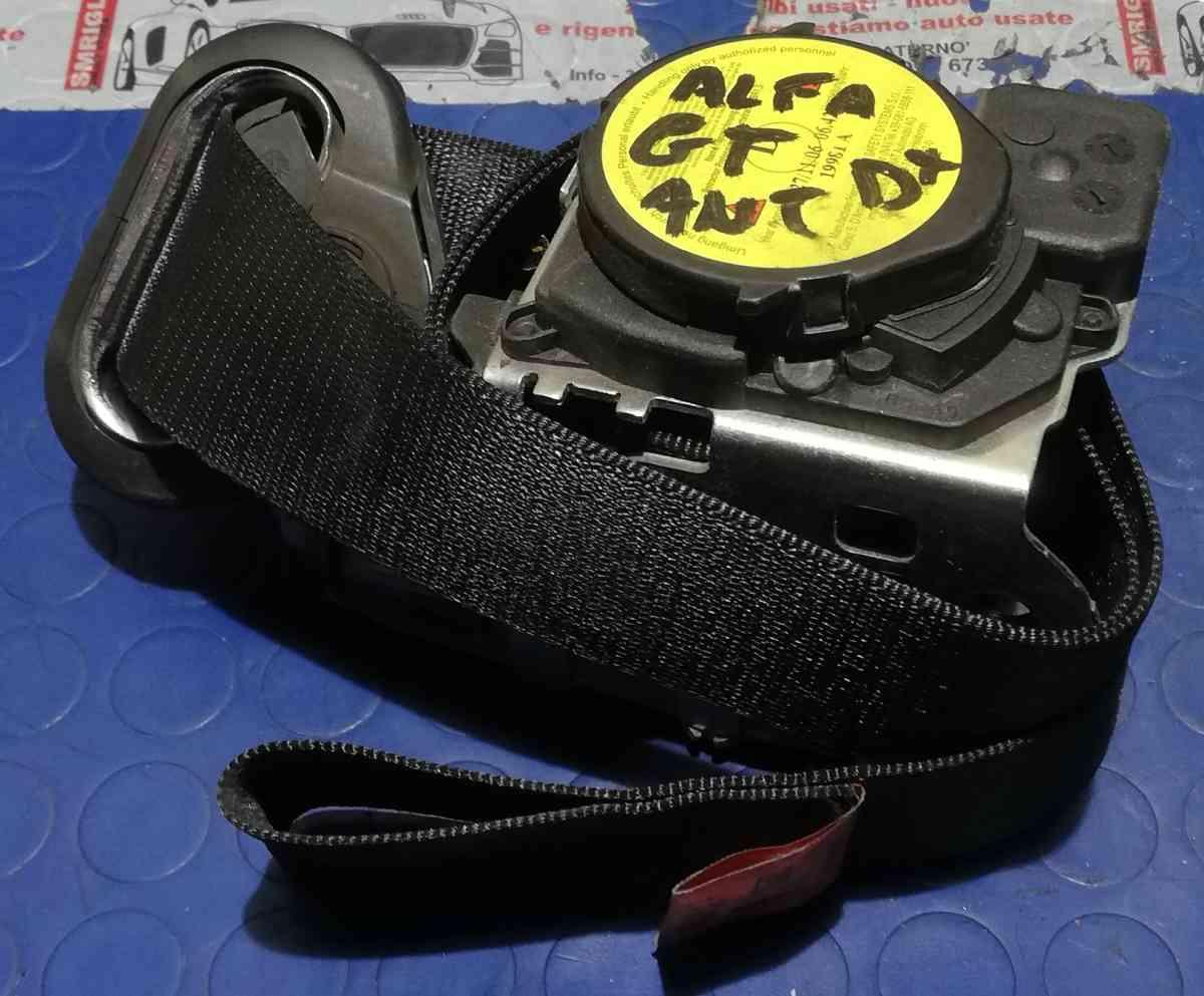 CINTURA DI SICUREZZA ANT DX ALFA ROMEO GT 1.9 JTD 2005 156050132<br /><br /><br />