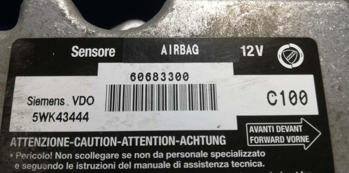 CENTRALINA AIRBAG ALFA ROMEO GT 1.9 JTD 2005 60683300<br /><br /><br />