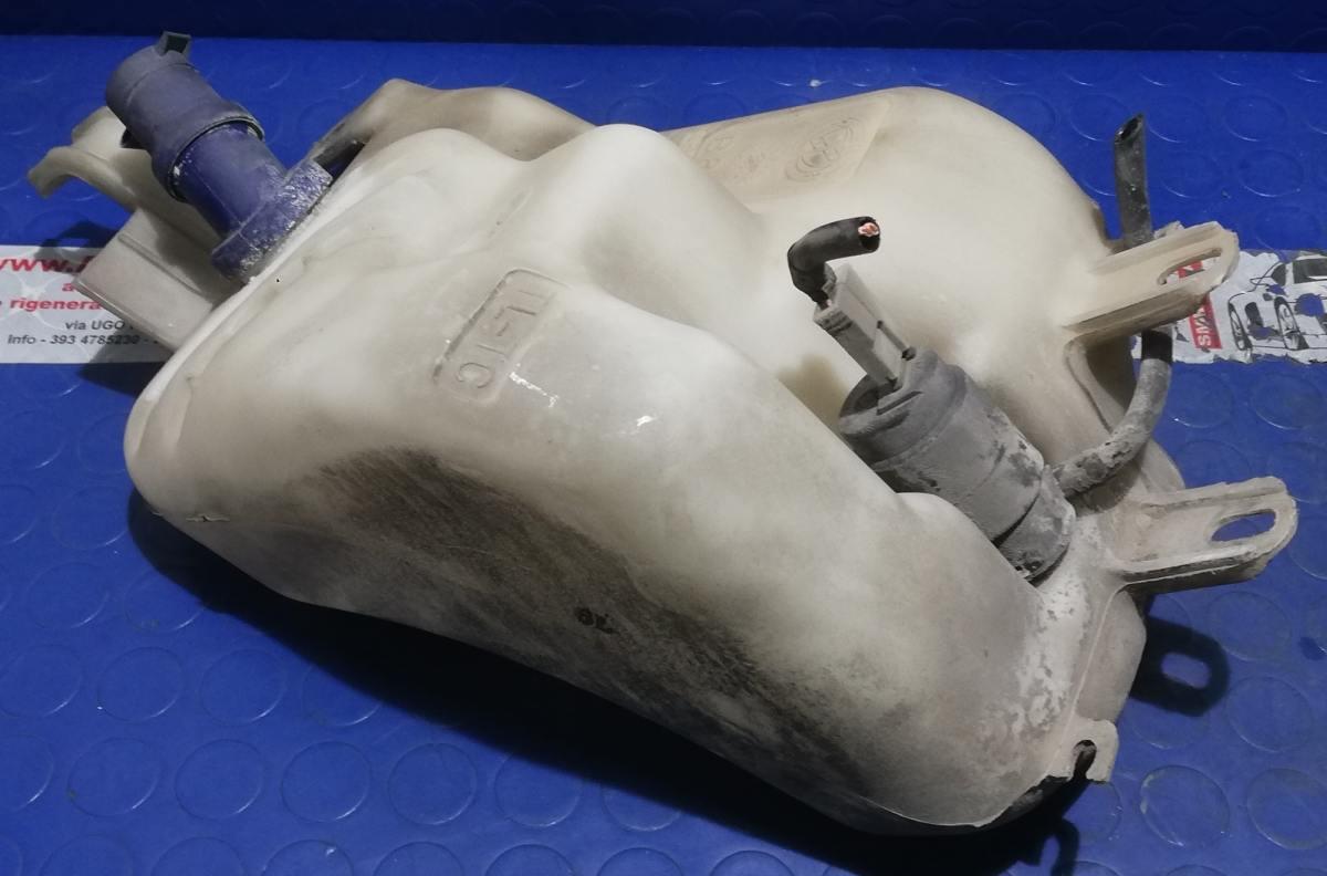 VASCHETTA ACQUA VETRI ALFA ROMEO GT 1.9 JTD 2005 60687968<br /><br /><br /><br />