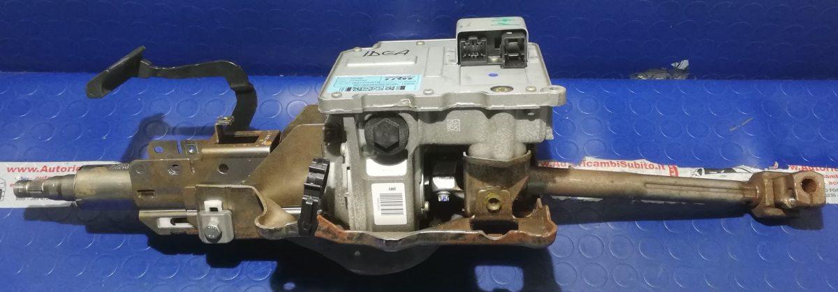 PIANTONE SERVOSTERZO ELETTRICO FIAT IDEA 1.9 MJT 2006 00517364610<br /><br /><br />