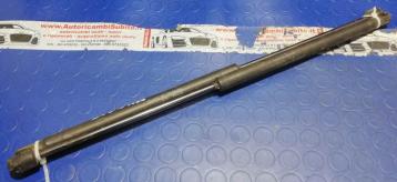 Pistoncini cofano ant fiat stilo 1.9 jtd 2005 46784590