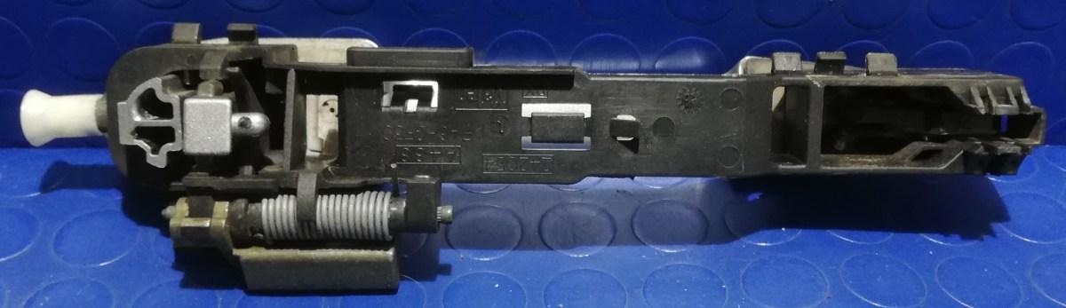 MANIGLIA POST DX FIAT STILO 1.9 JTD 2005 735314543<br /><br /><br />