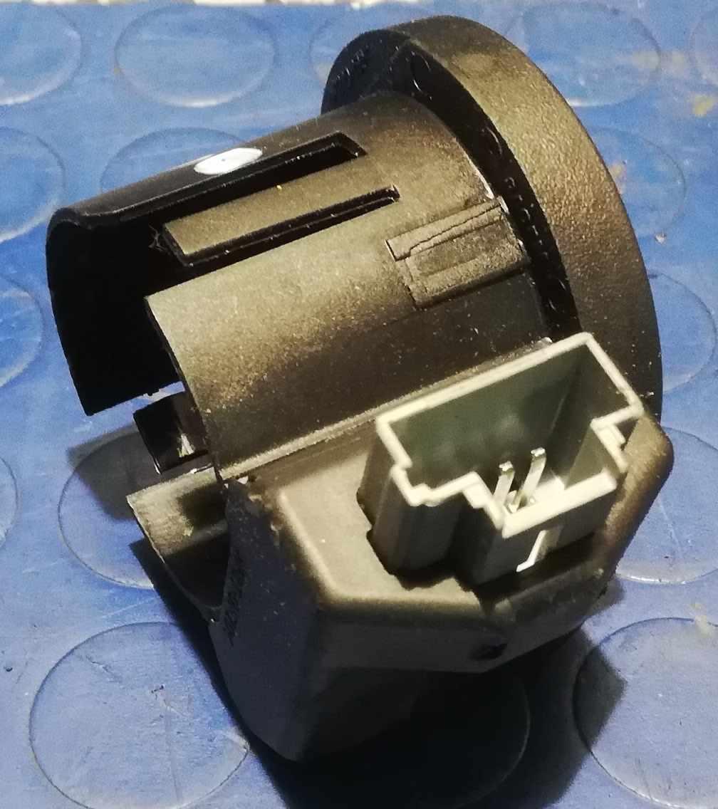 ANTENNINO CHIAVE RENAULT TWINGO 1.2 16V TWIN001<br /><br /><br />