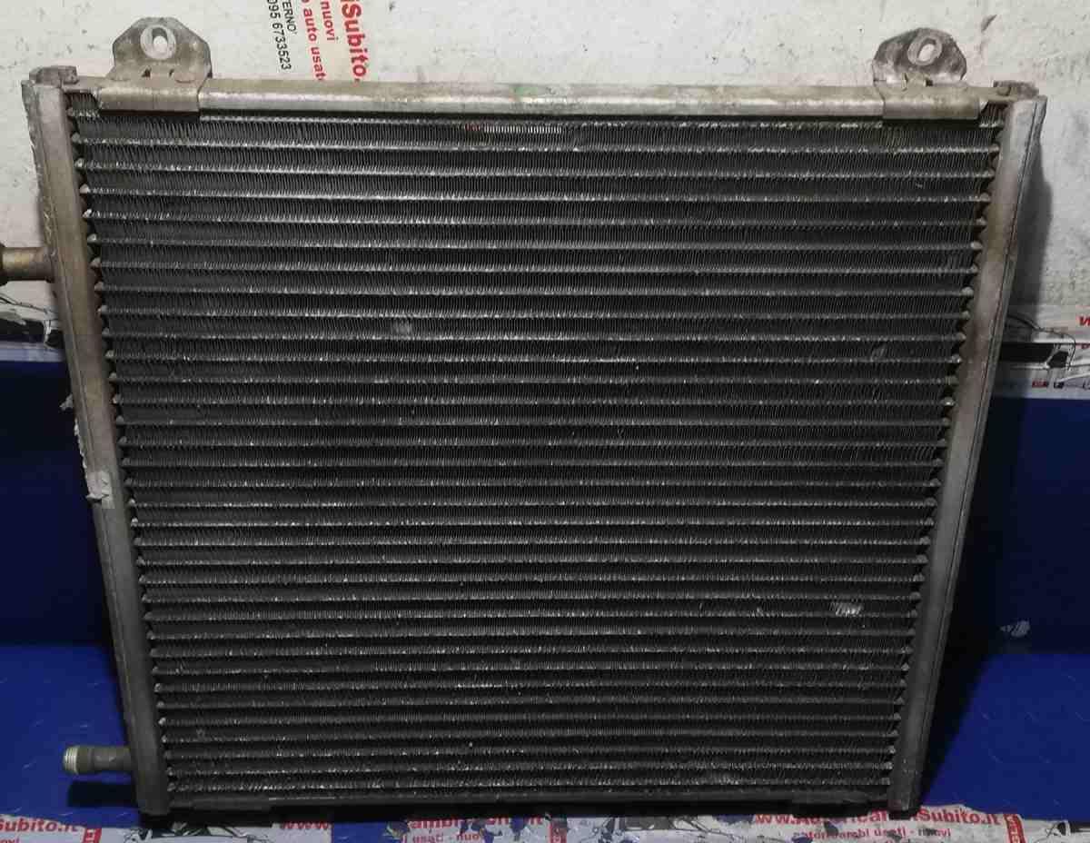 CONDENSATORE RENAULT TWINGO 1.2 16V 7700433077<br /><br /><br />