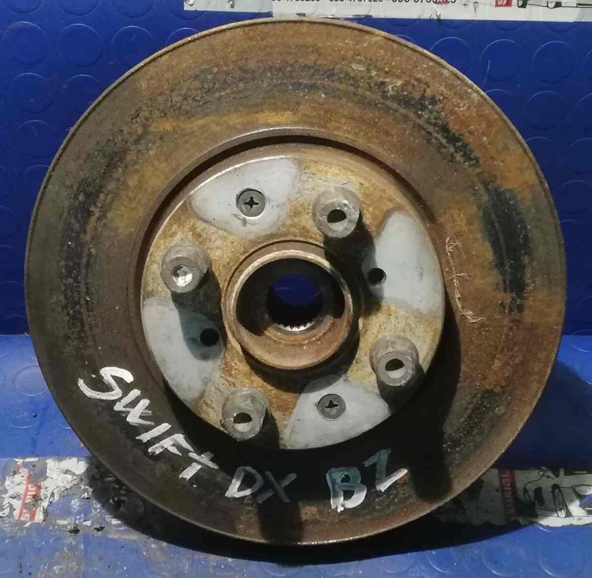 MONTANTE ANT DX SUZUKI SWIFT 1.3 BZ 4511162J100<br /><br /><br />