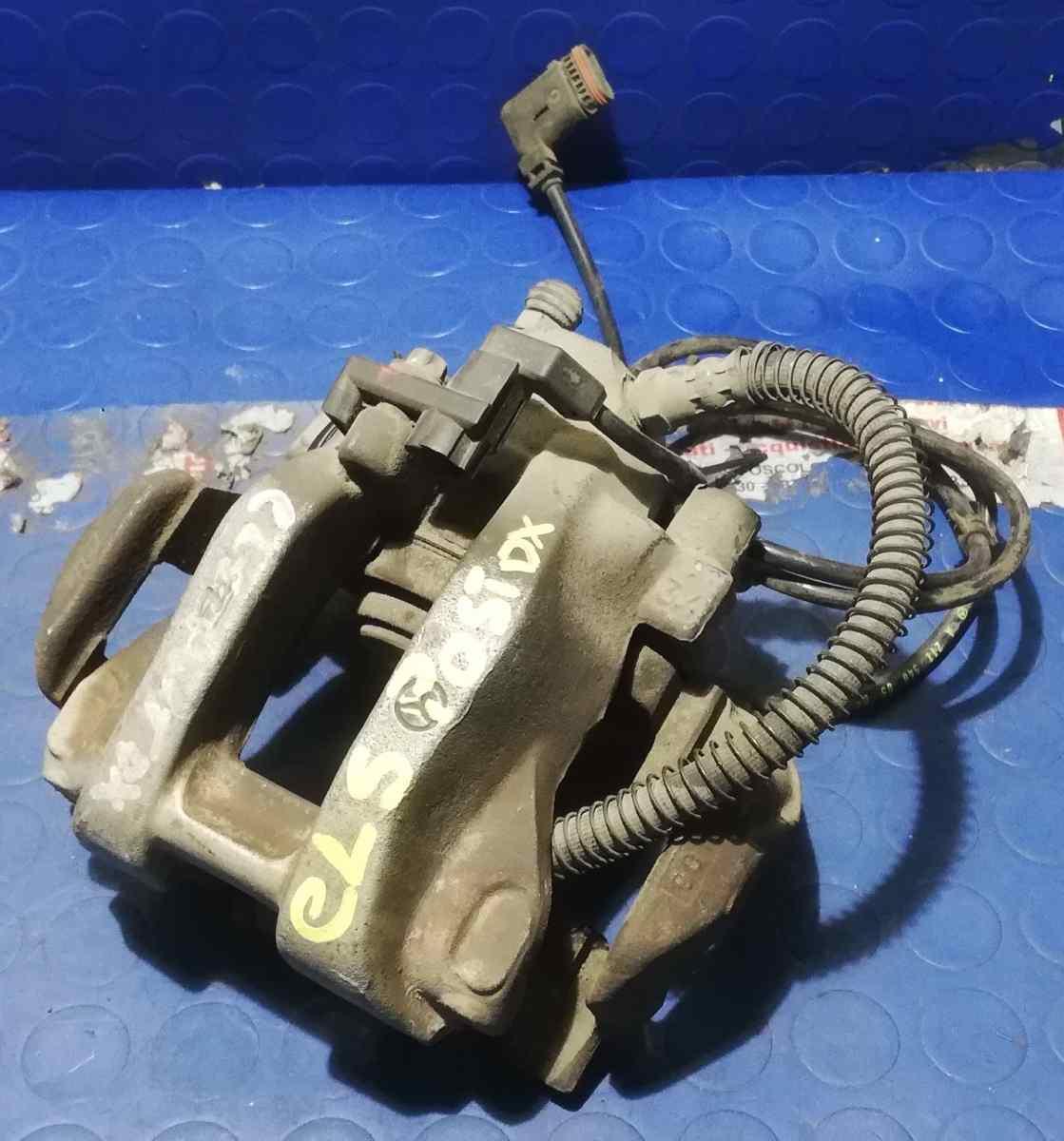 PINZA FRENO POST DX MERCEDES CLS 2006 320 D A0024202883<br /><br /><br />