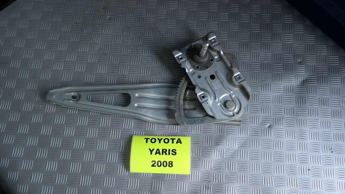 Toyota yaris alzavetro manuale posteriore dx