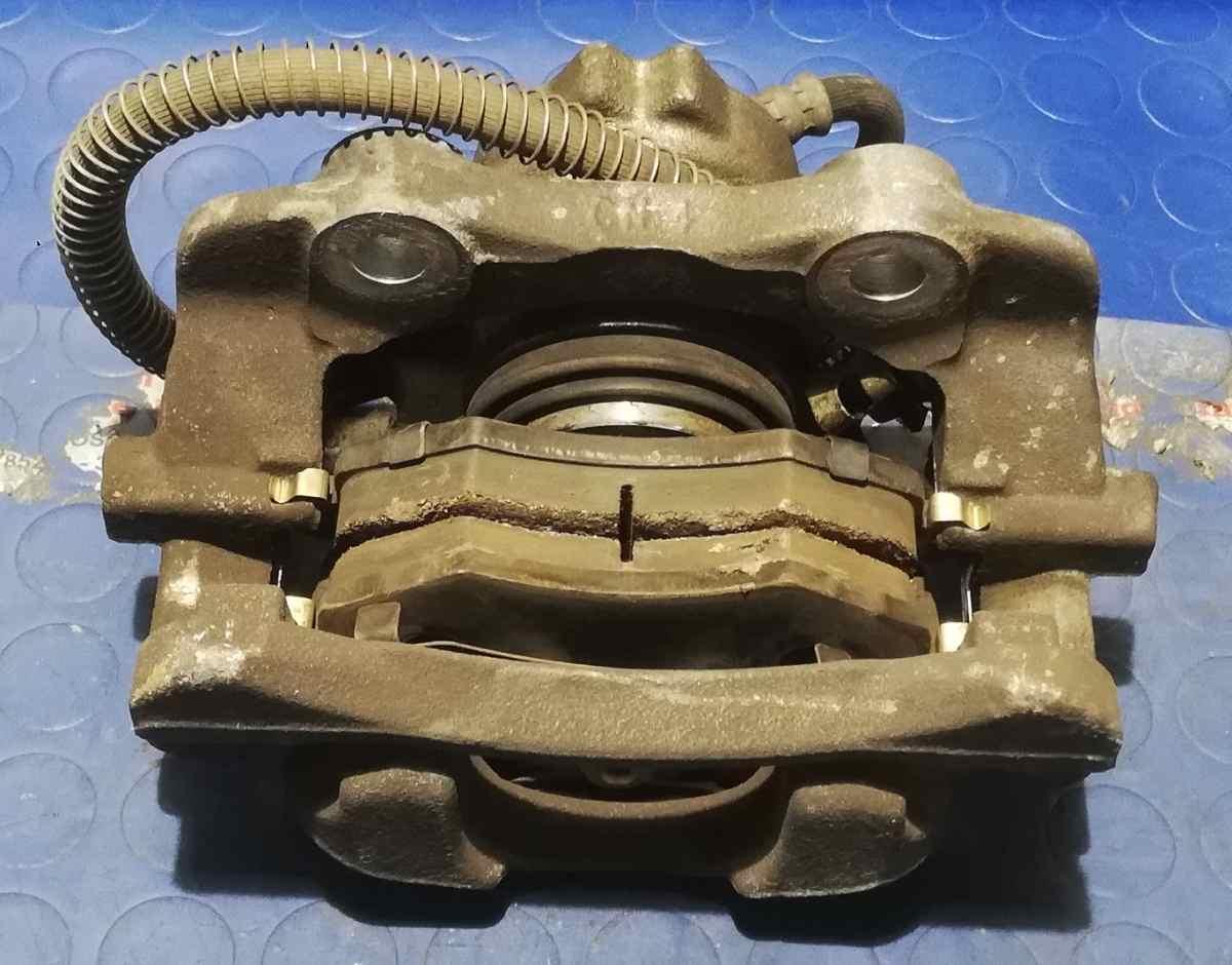 PINZA FRENO ANT DX CITROEN C3 1.4 HDI 2007 4401E1<br /><br /><br />