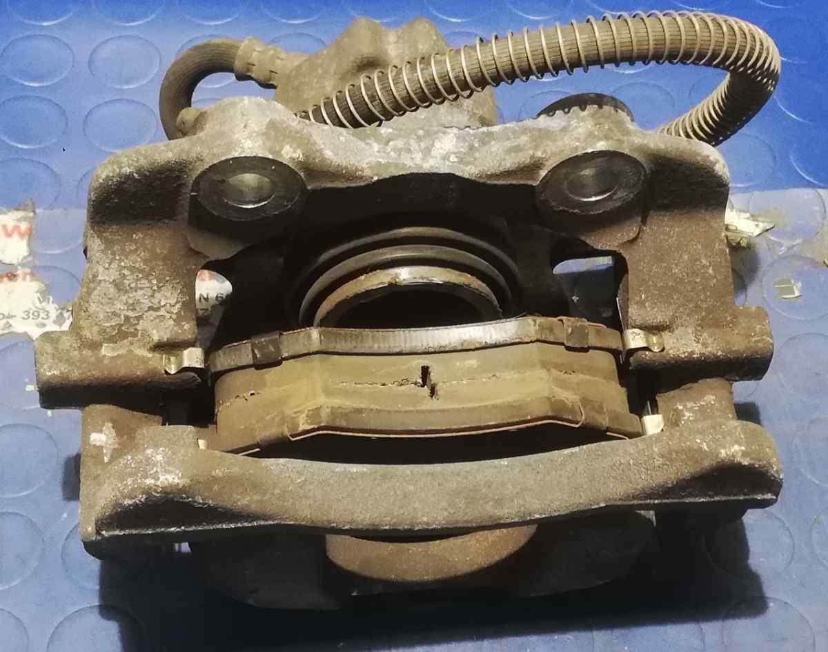 PINZA FRENO ANT SX CITROEN C3 1.4 HDI 2007 4401E0<br /><br /><br />