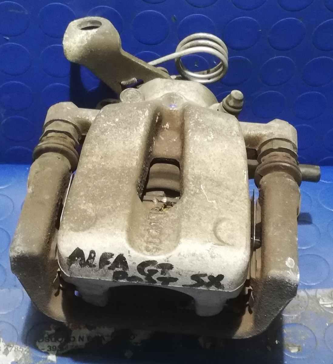PINZA FRENO POST SX ALFA ROMEO GT 1.9 JTD 77364538<br /><br /><br />