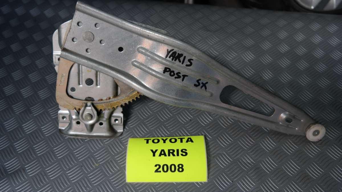 Toyota yaris alzavetro elettrico posteriore sx