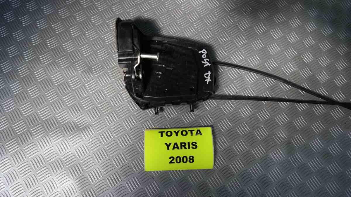 Toyota yaris chiusura porta posteriore dx
