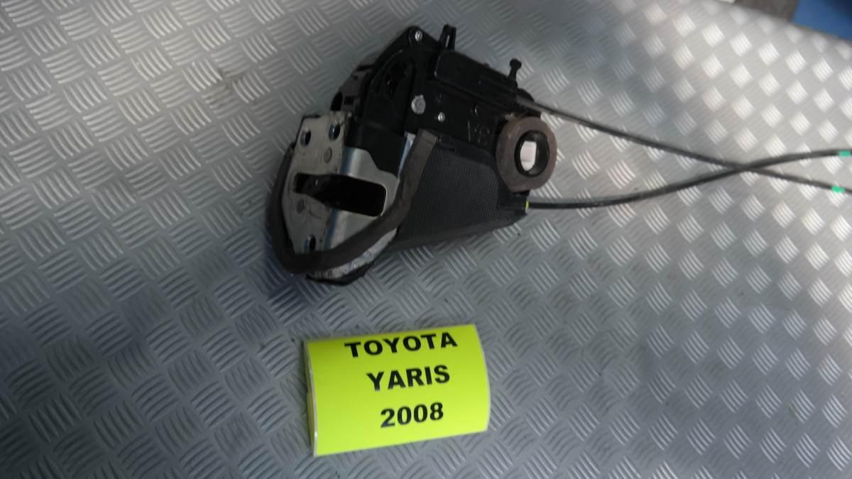 Toyota yaris chiusura porta posteriore dx