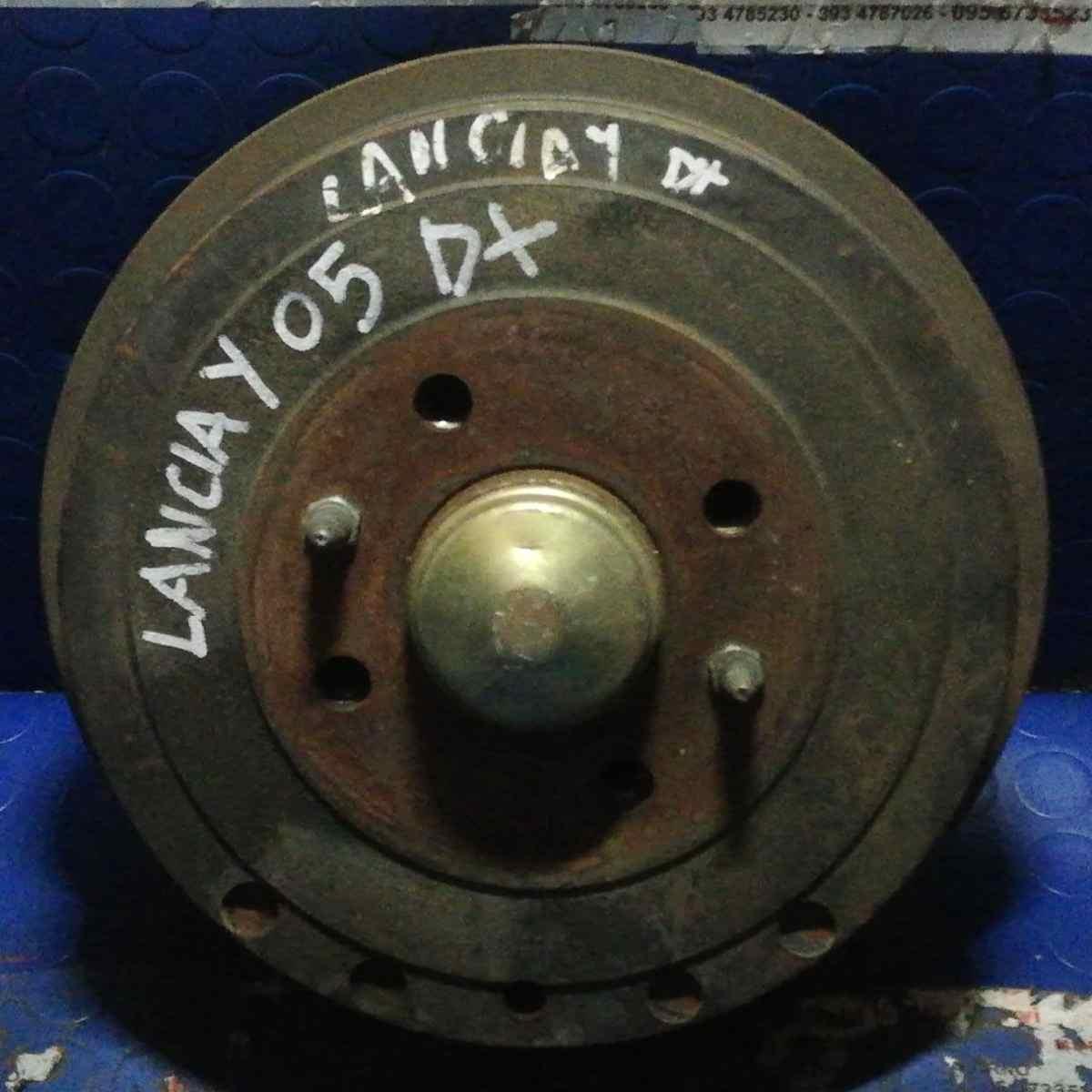 TAMBURO DX LANCIA Y 1.3 MJT 2005 51945971D<br /><br /><br />