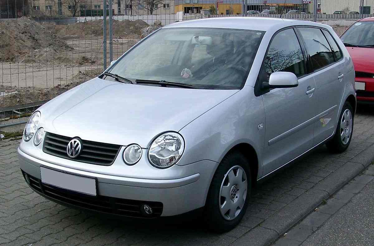 MONTANTE SX VOLKSWAGEN POLO 1.4 BZ 6Q0407255AC<br /><br /><br />