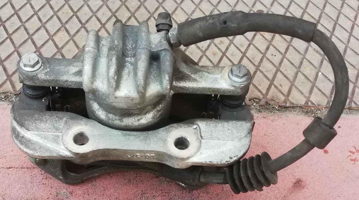 PINZA FRENO ANT DX PEUGEOT 3008 1.6 HDI 4401N9<br /><br /><br />