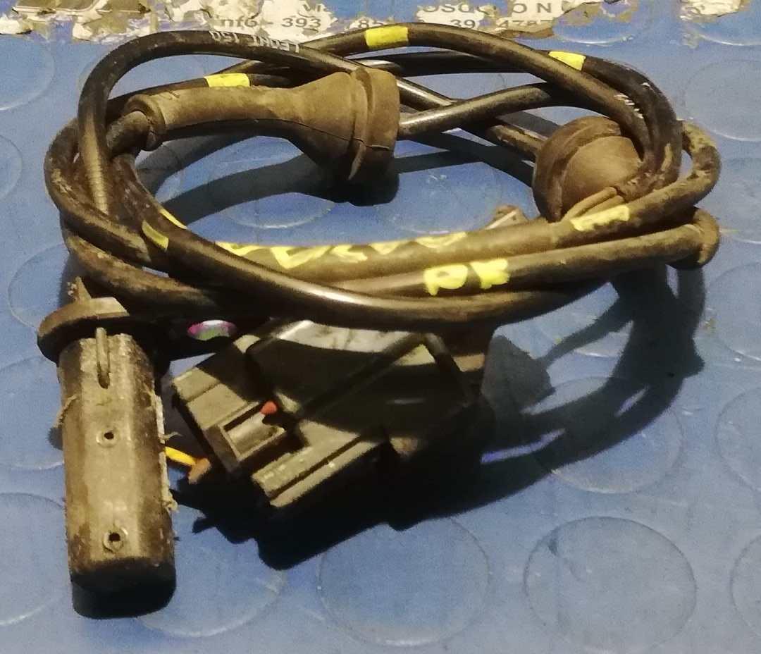 SENSORE ABS ANT DX VOLVO V60 2.4 D 2006 30773740<br /><br /><br />