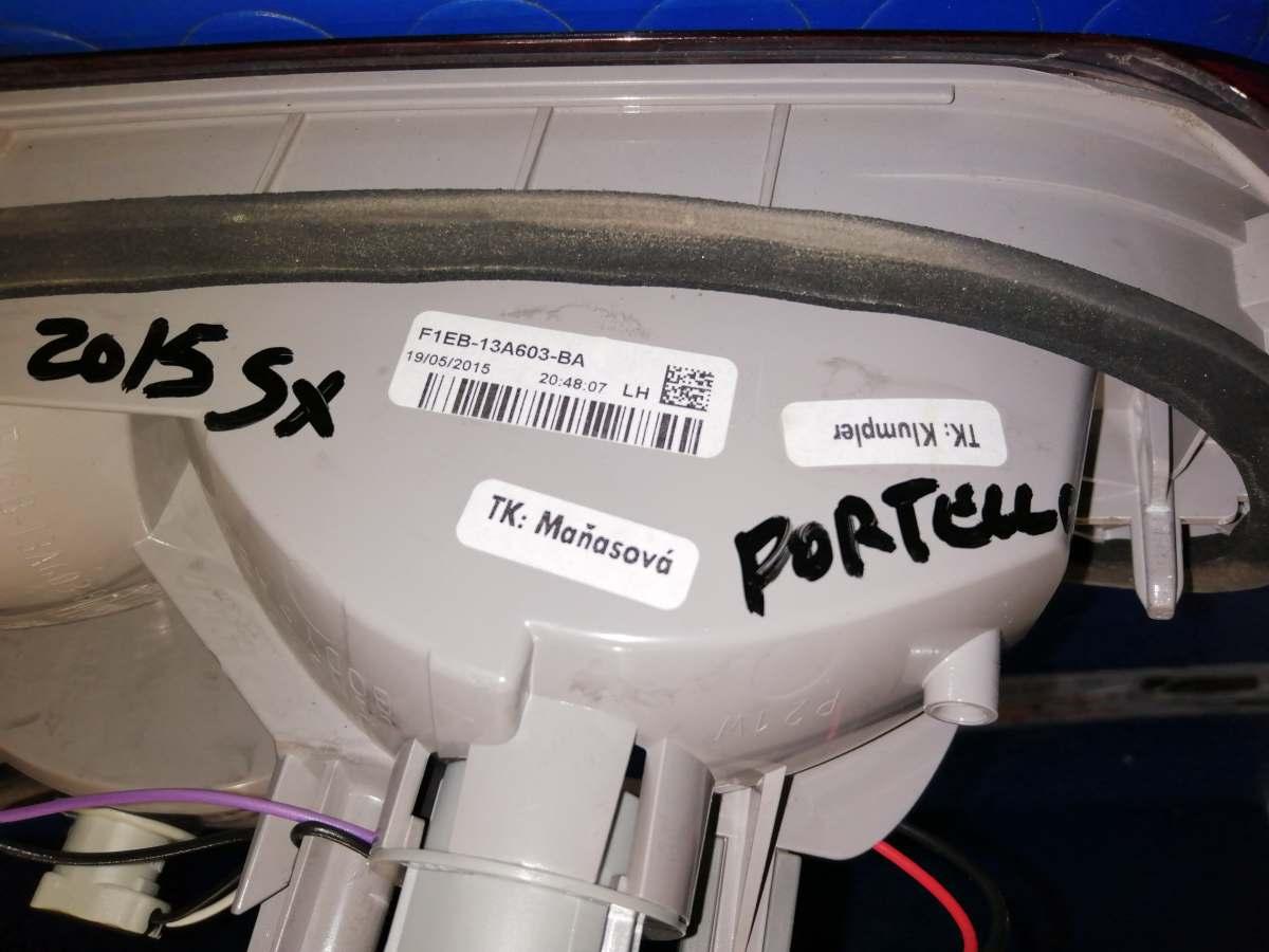fanale portellone sx ford focus sw2015 f1eb13a603ba<br />