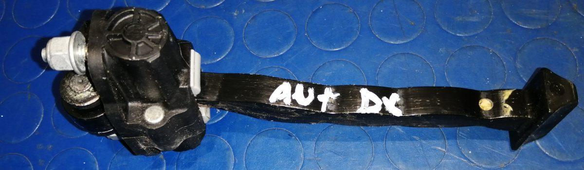 tirante portiera ant dx ford focus sw2015