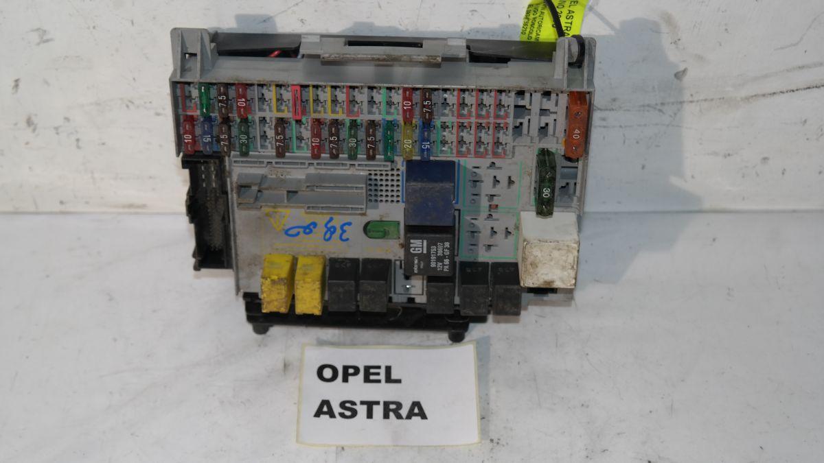 Opel astra 2000 dti portafusibili