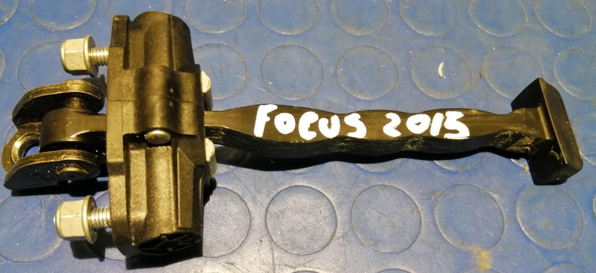 fermo porta ant.sx ford focus sw2015 1714637<br />