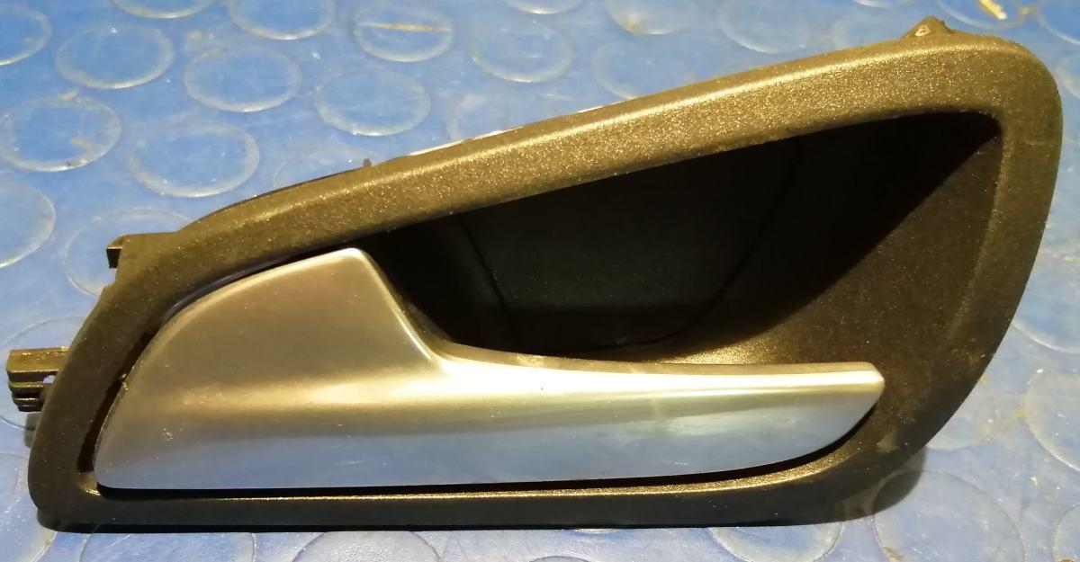 maniglia interna  post sx ford focus sw2015 am51u22601bew<br />
