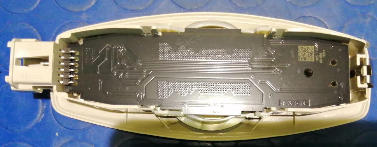 luce interna abitacolo ford focus sw2015 am5113k767bf3am1<br />