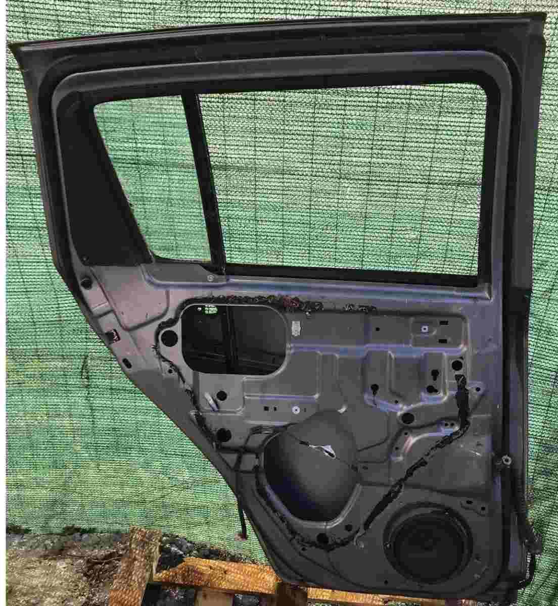 porteira suzuki swift posteriore sx