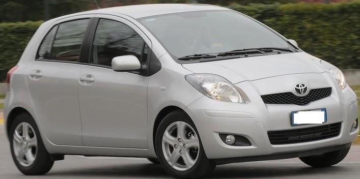 portiera toyota yaris posteriore dx