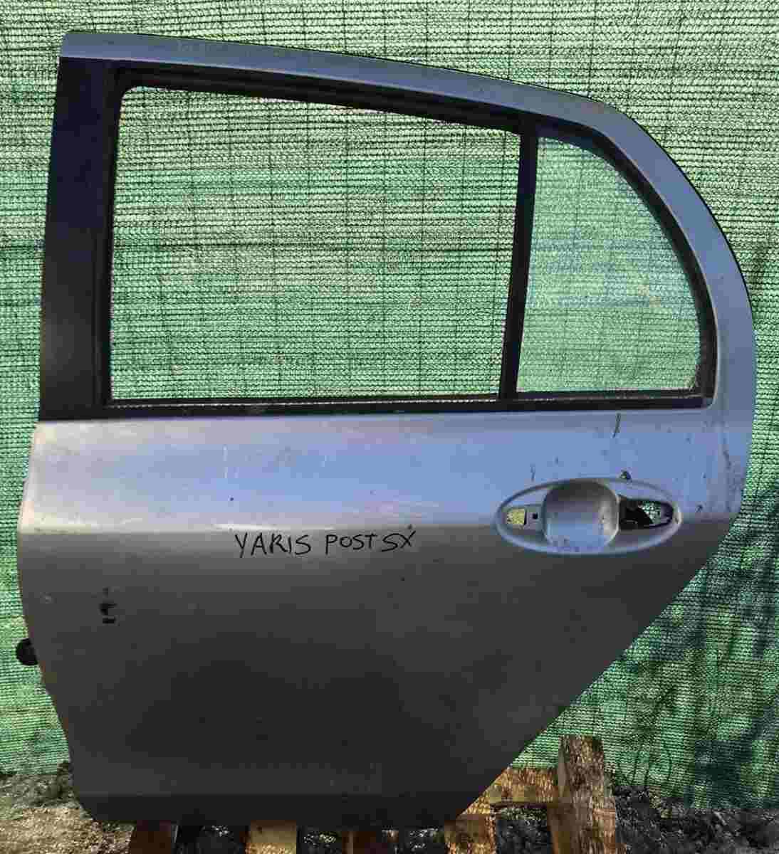 portiera toyota yaris posteriore sx