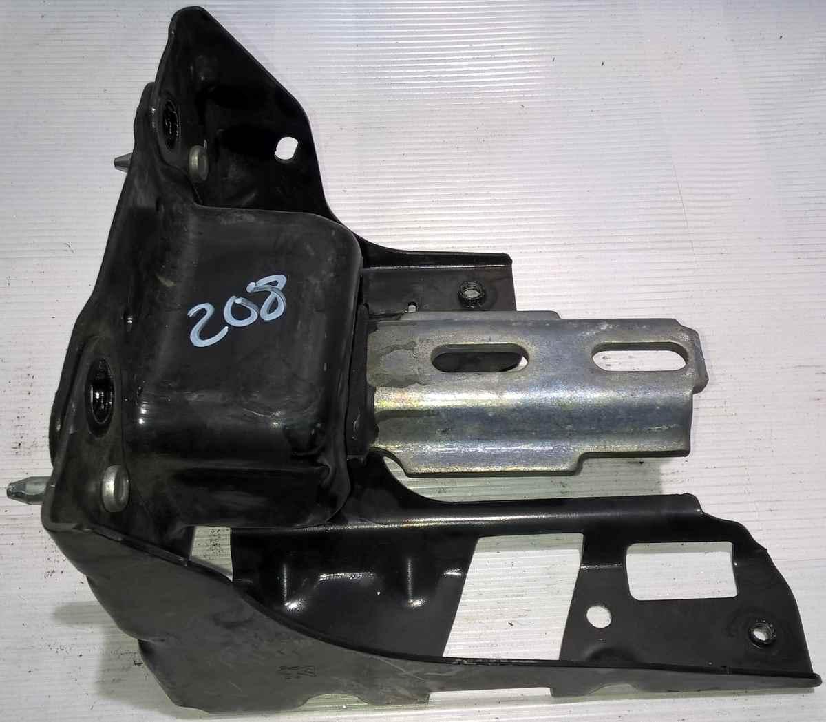 supporto cambio peugeot 208 9680293280<br />