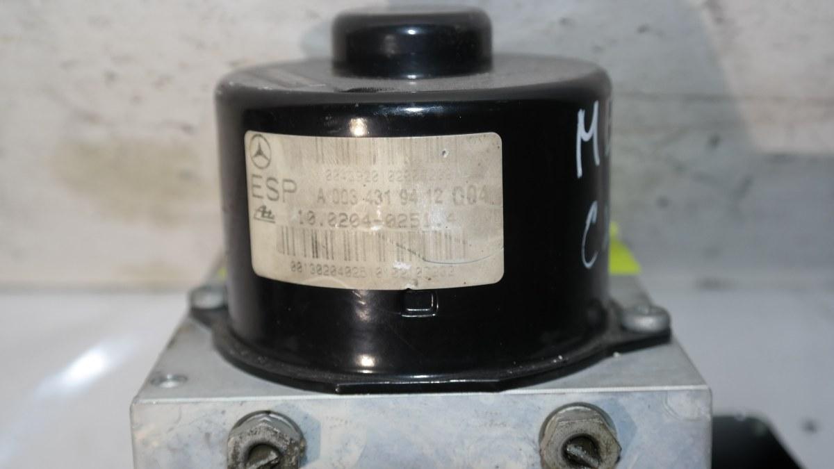 Mercedes classe c 270 a0034319412q04 centralina abs