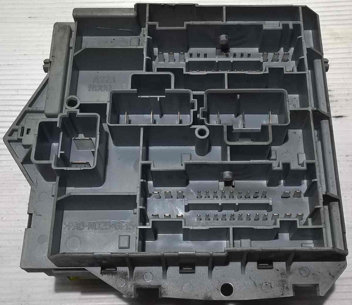 portafusibili fiat idea 1300 mtjet 51739427<br />