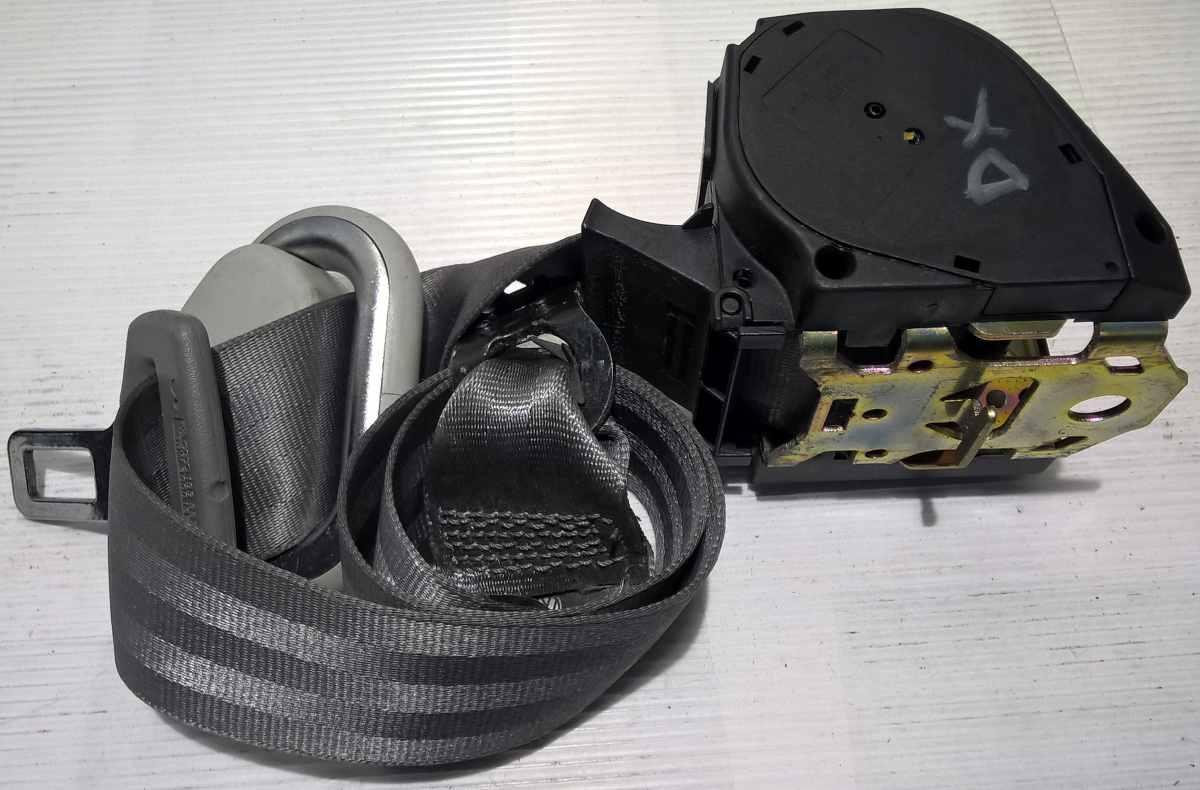 cintura post dx volkswagen new beetle 30002109<br />