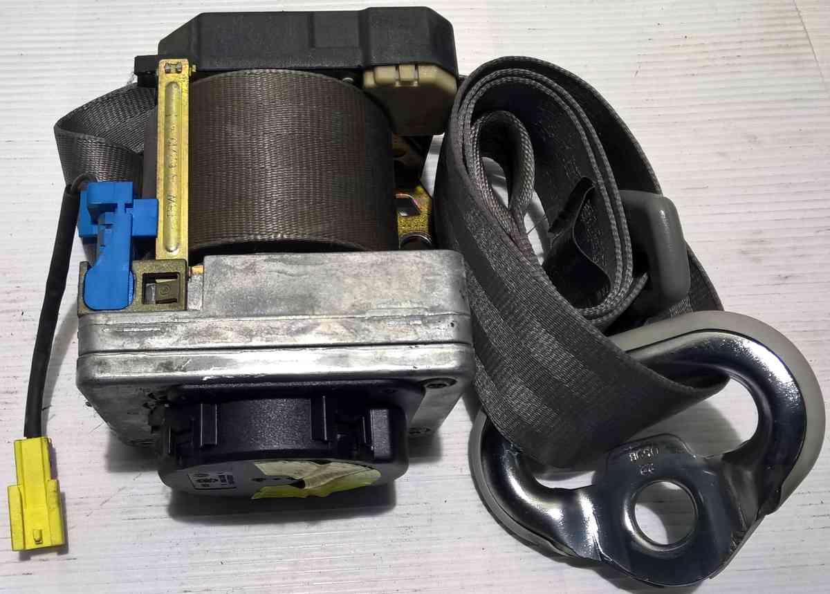 cintura anteriore dx volkswagen new beetle 1C1857706MHCP<br />