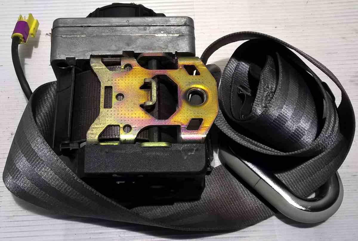 cintura anteriore dx volkswagen new beetle 1C1857706MHCP<br />